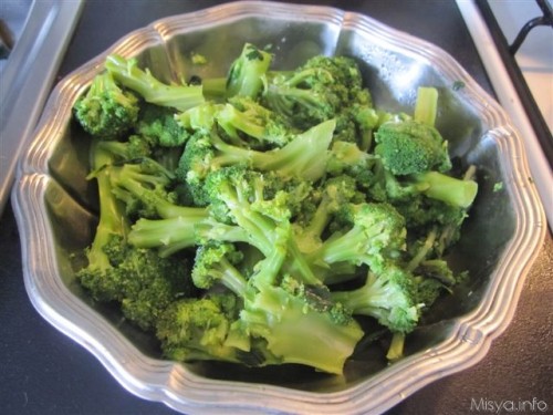 Pasta con broccoli e gamberi