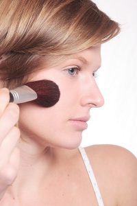 20081008122021_0184_fanny_makeup