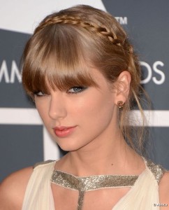 9078-la-treccia-a-cerchietto-di-taylor-swift-592x0-1