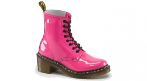 anfibi-rosa-shoking-dr-martens