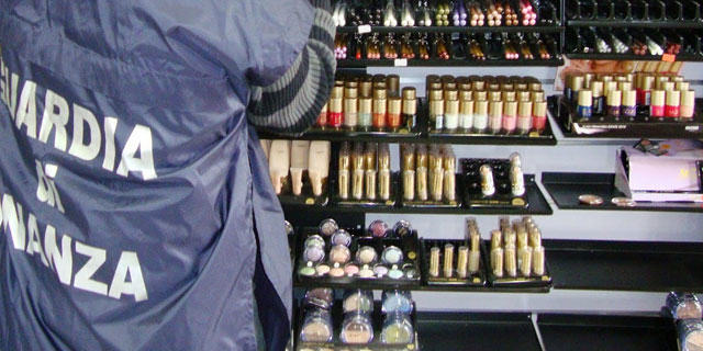 cosmetici contraffatti