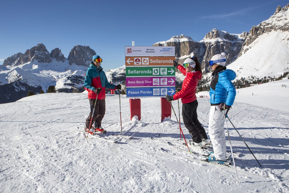 skitour-sellaronda-belvedere-canazei